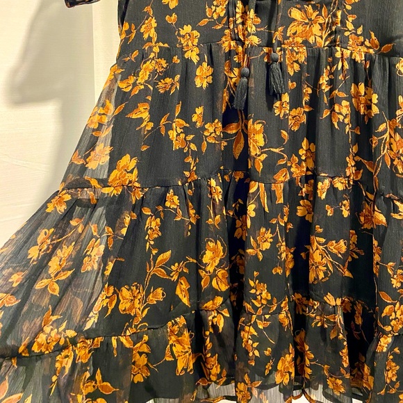 Bohemian Floral babydoll dress - Picture 3 of 8